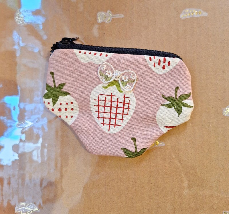 Hand made print cotton coin -Strawberry - Coin Purses - Cotton & Hemp 