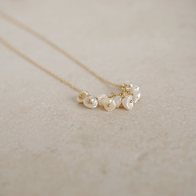 14kgf Pom Pom Pearl Necklace - 項鍊 - 珍珠 白色