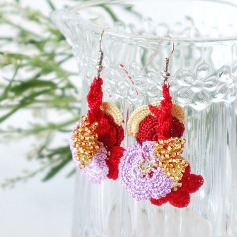 OYA crochet Earrings【BIJOU】Scarlet - ต่างหู - งานปัก สีแดง