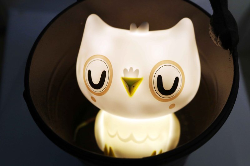 [Out of print out] Netherlands Petit Monkey Owl Decoration Night Light-Pink Grey - โคมไฟ - พลาสติก สีเทา