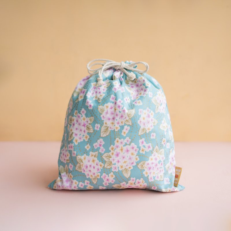 Japanese Miscellaneous Wind Gift Bundle Pocket Pink Blue Mountain Cherry Blossom - ถุงใส่กระติกนำ้ - ผ้าฝ้าย/ผ้าลินิน หลากหลายสี