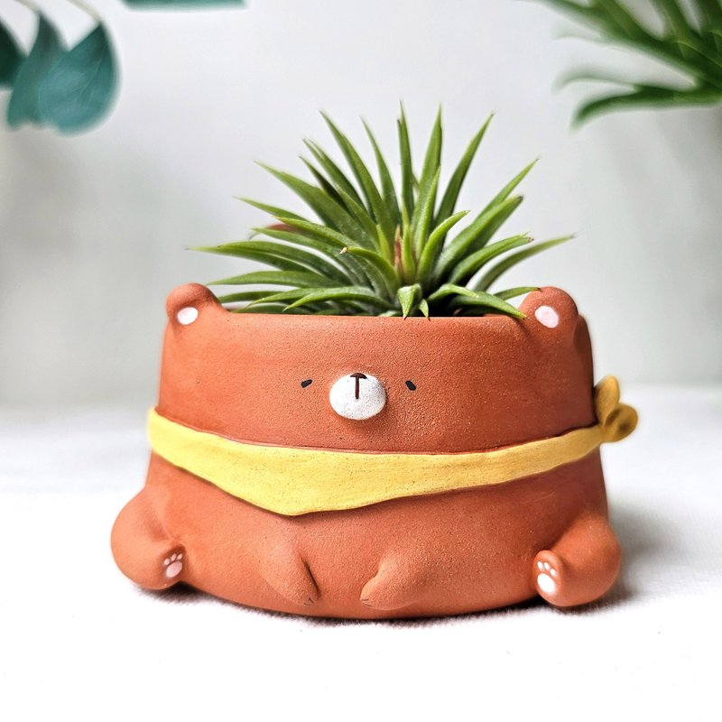 Bear with yellow scarf planter. Handmade terracotta pot. - 盆栽/植栽 - 陶 