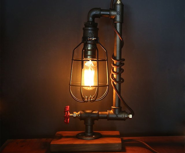 Loft Retro Industrial Wind Water Pipe, Edison Table Lamps