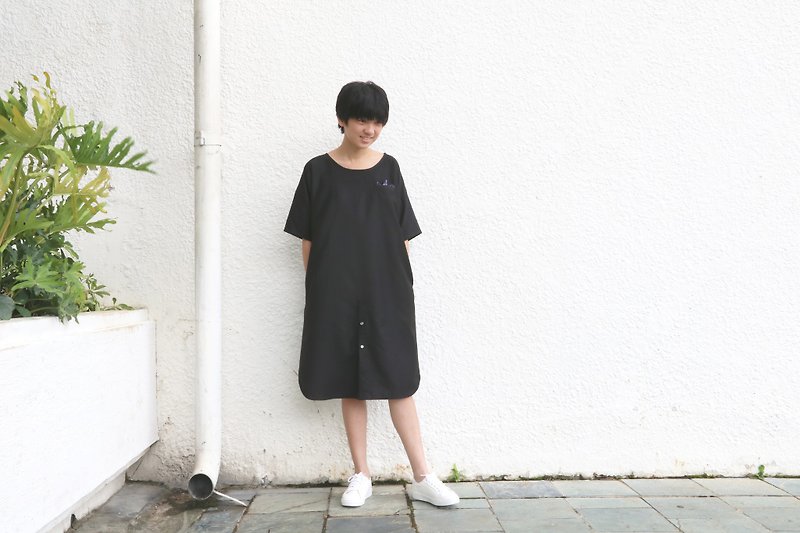 紳士女孩的長洋裝（黑） - 洋裝/連身裙 - 聚酯纖維 黑色