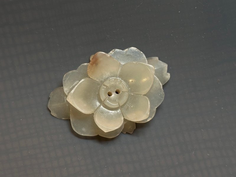 White jade floral pieces - Other - Jade White