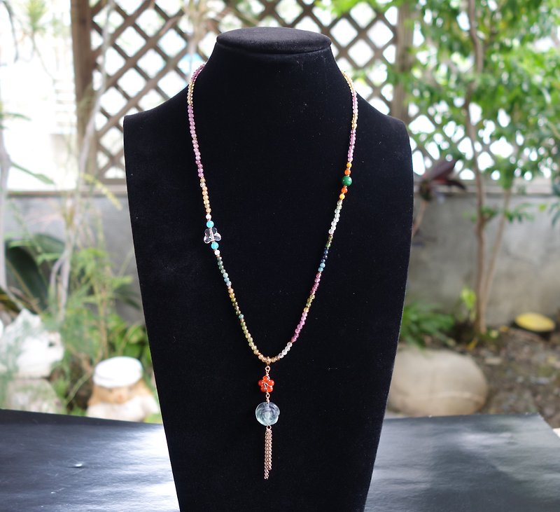 Natural color tourmaline necklace 11g Duobao natural jade natural red agate Stone Stone - Necklaces - Jade Multicolor