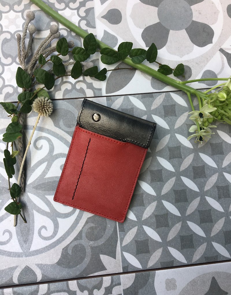 Professional handmade - handmade leather business card holder (No. 5) - ที่เก็บนามบัตร - หนังแท้ สีแดง