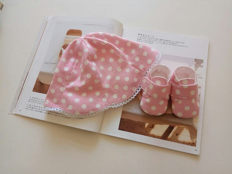 粉底大白點彌月禮物 嬰兒短靴+嬰兒軟帽 - 男/女童鞋 - 棉．麻 粉紅色