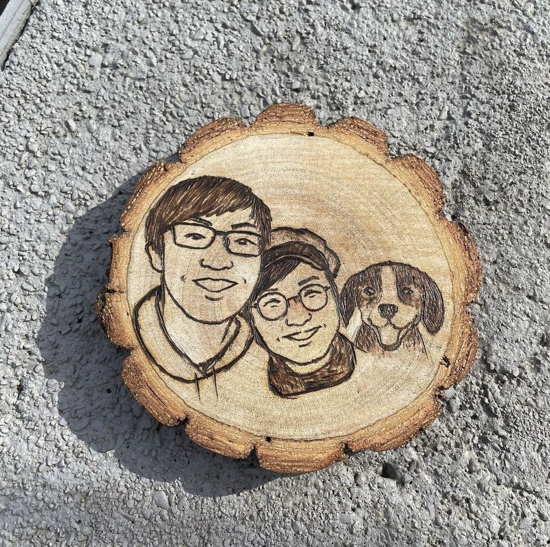 Log burning / portrait burning carved camphor wood coaster / handmade / gift - Customized Portraits - Wood 