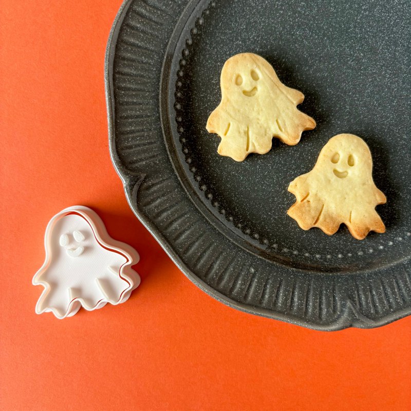 ひらひらおばけ ハロウィンクッキー型　正面 - 廚具 - 塑膠 白色