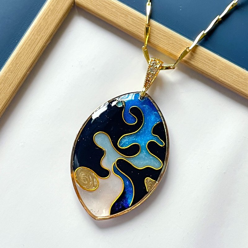 Handmade blue hole necklace pendant | cloisonné - Necklaces - Resin Blue