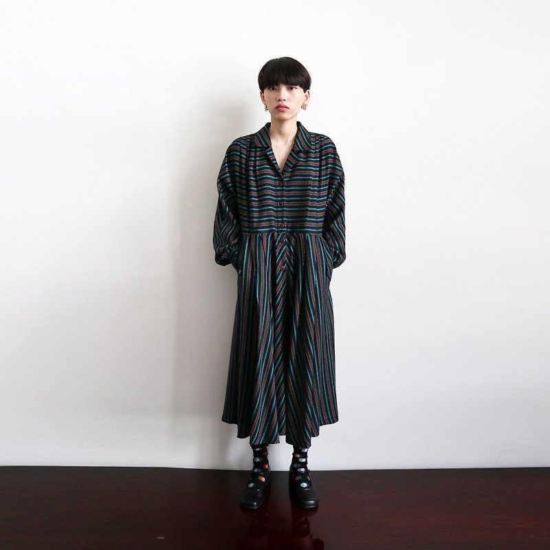 Pumpkin Vintage. Vintage striped squirrel sleeve thick material dress - One Piece Dresses - Wool 