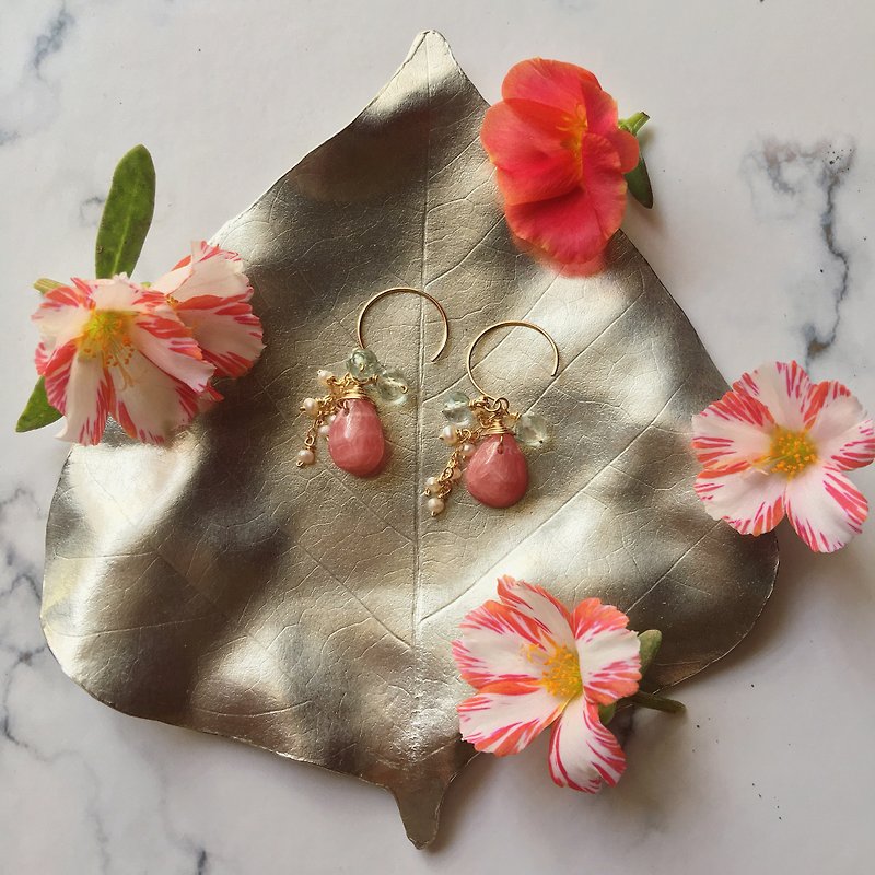 Handmade earrings Argentina's love - Earrings & Clip-ons - Stone Pink