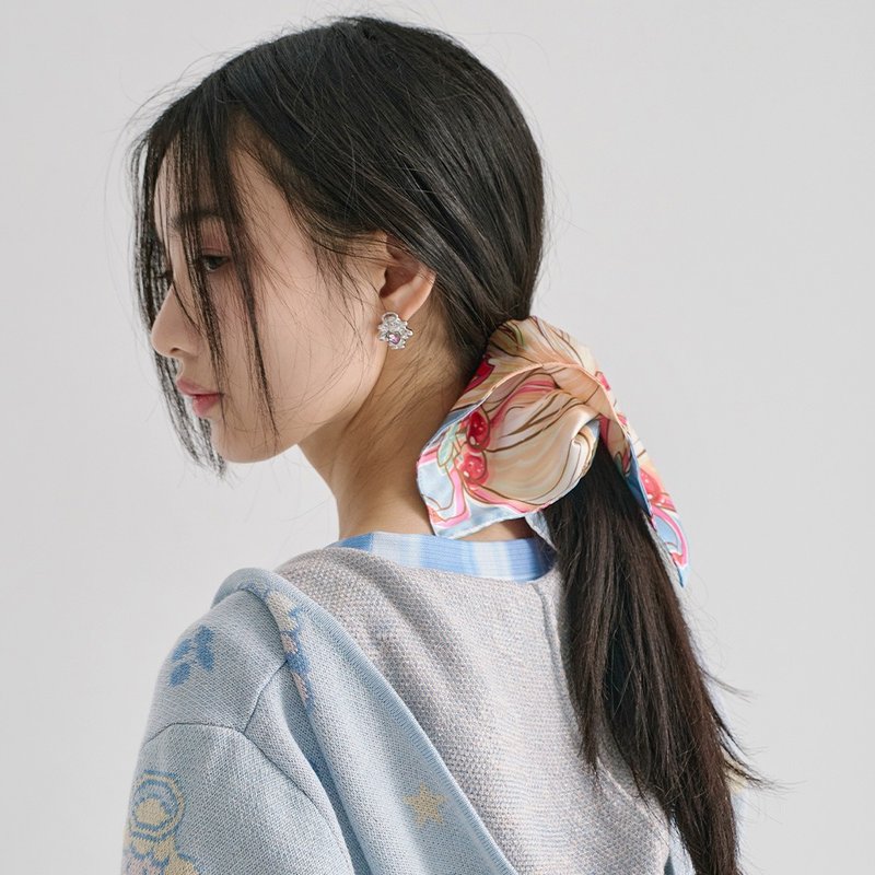 藍色美少女插畫圖案方巾松緊發圈 - 髮夾/髮圈 - 其他材質 多色