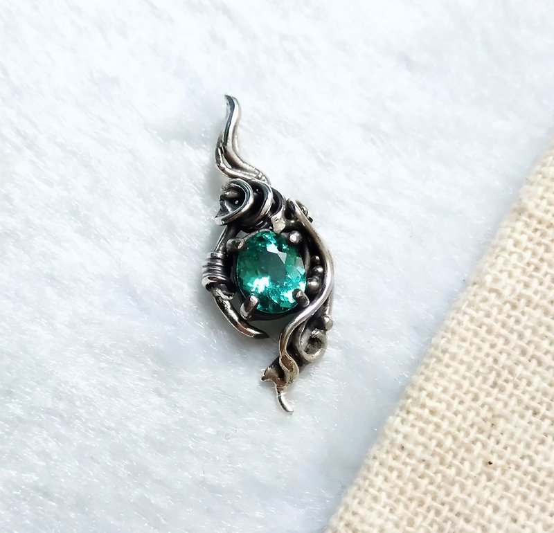 [Gem series] blue apatite design fall - Necklaces - Gemstone Green
