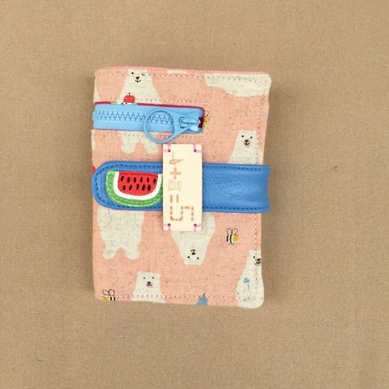Folder & Passport Cover Book -Wei-kai Chiu - กระเป๋าสตางค์ - ผ้าฝ้าย/ผ้าลินิน สึชมพู