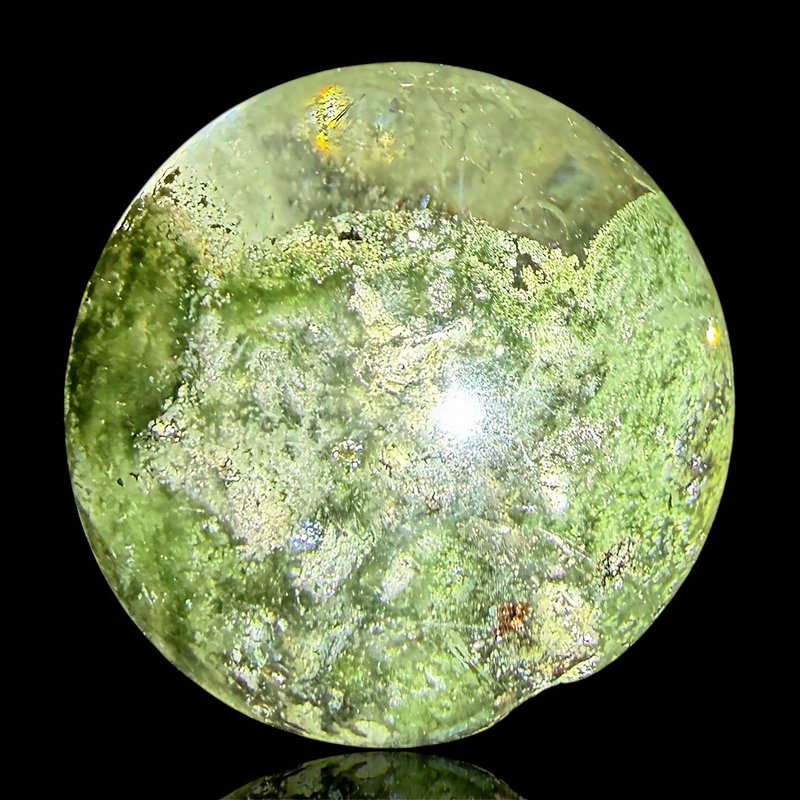 B09 雙發財8 綠幽靈 彩虹光 聚寶盆 水晶球 39mm 綠泥共生 聚財轉 - 擺飾/家飾品 - 水晶 多色