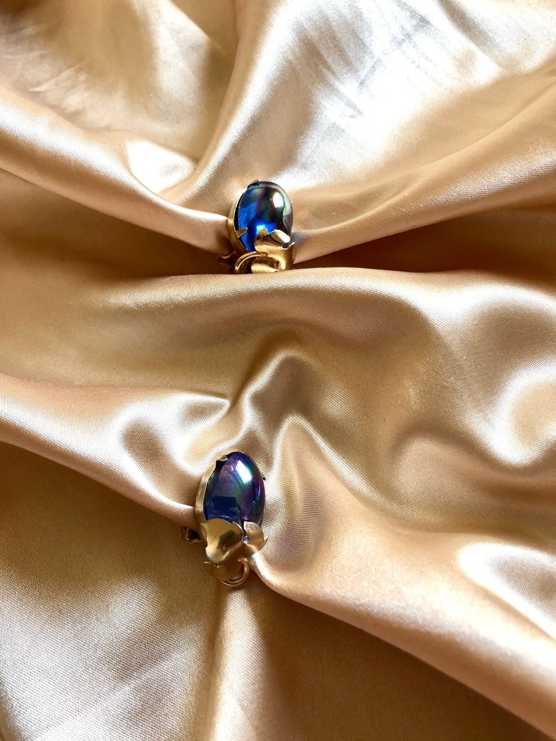 Vintage Purple Grape Glass Gold Clip On Earrings - 耳環/耳夾/耳骨夾 - 貴金屬 紫色