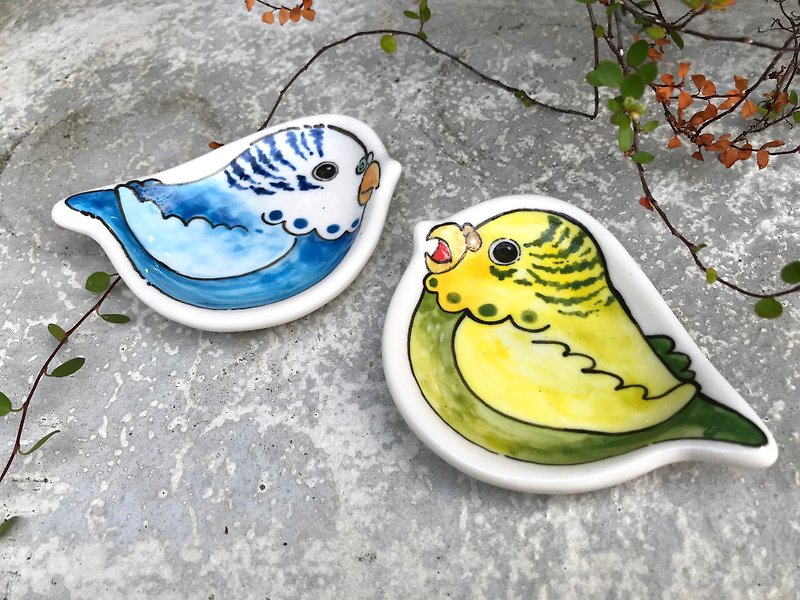 The best choice for Christmas gifts, budgerigars and birds, a set of two pieces - จานเล็ก - เครื่องลายคราม หลากหลายสี