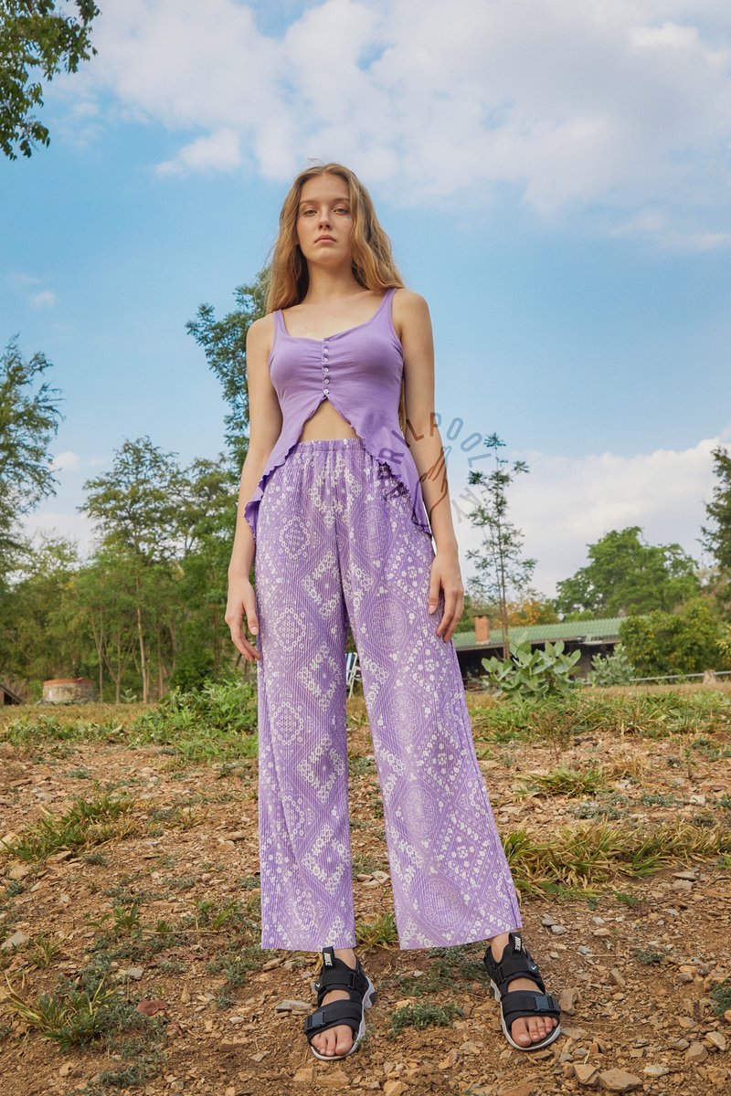 Aprilpoolday / STRAIGHT PANTS / VIOLET PAISLEY POP - パンツ レディース - その他の素材 パープル
