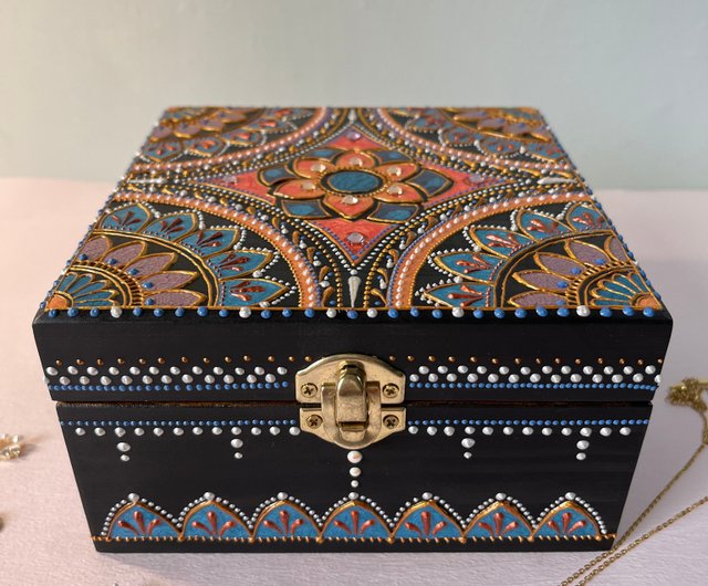 Mandala マンダラ 自作手作り木彫りです。