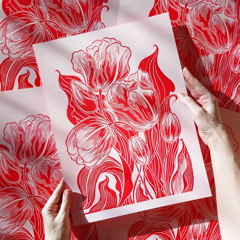 Botanical Linocut Print Tulips Pink Red Flower Original Artwork Wall Art Decor - 壁貼/牆壁裝飾 - 紙 紅色