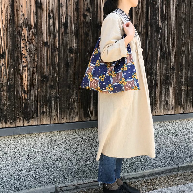 手提袋 吾妻袋 日本 レトロ 花 M / harunohi - 手提包/手提袋 - 棉．麻 咖啡色
