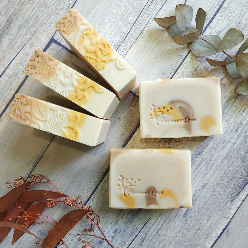 Frankincense Skin Care | Frankincense Sweet Apricot Conditioning Soap - Soap - Other Materials 
