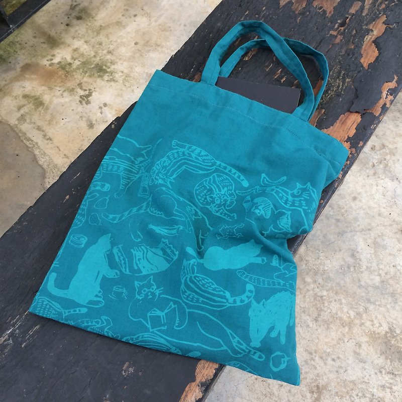 "Catmouflage" cat carry bag - กระเป๋าแมสเซนเจอร์ - ผ้าฝ้าย/ผ้าลินิน สีใส