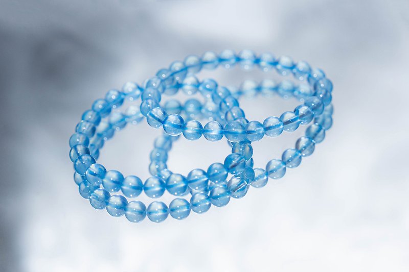 Aquamarine bracelets - Bracelets - Crystal Blue