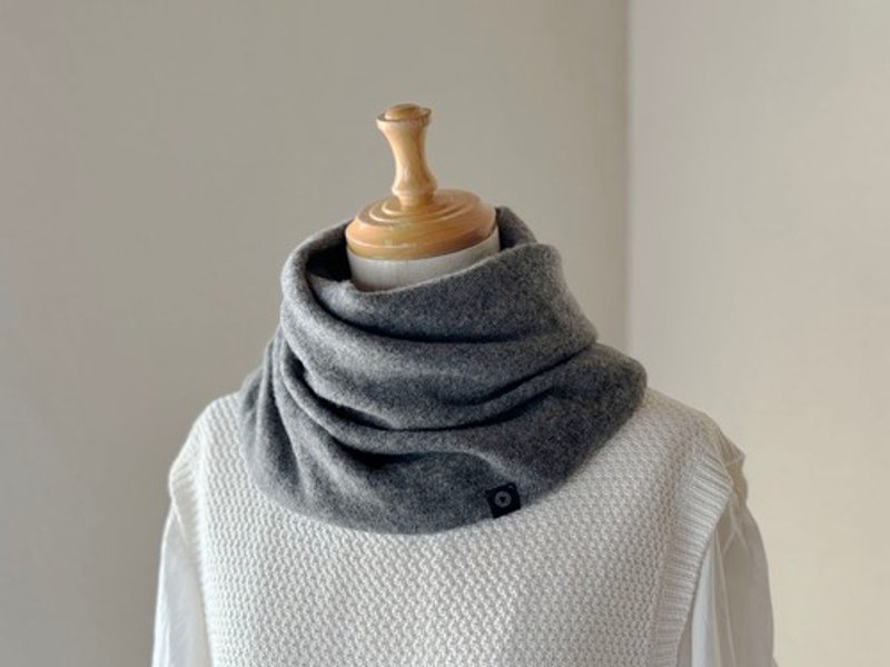 Pinkoi Proxy Purchase - Wear the warmth. Pure cashmere twisted snood [Basic Design] D.Gray - Scarves - Cotton & Hemp 