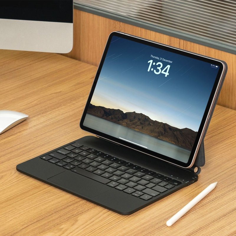 iPad Pro 11英寸& iPad Air 4/5 10.9英寸通用藍牙鍵盤 MagSafe - 電腦配件 - 其他材質 黑色