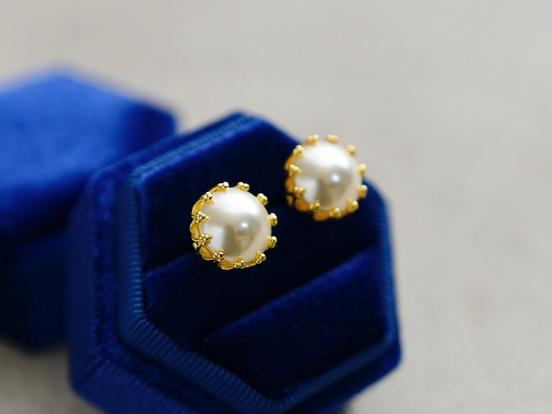 [Silver 925 (gold color) earrings] Antique glass pearl 10mm 1 piece - ต่างหู - ไข่มุก ขาว