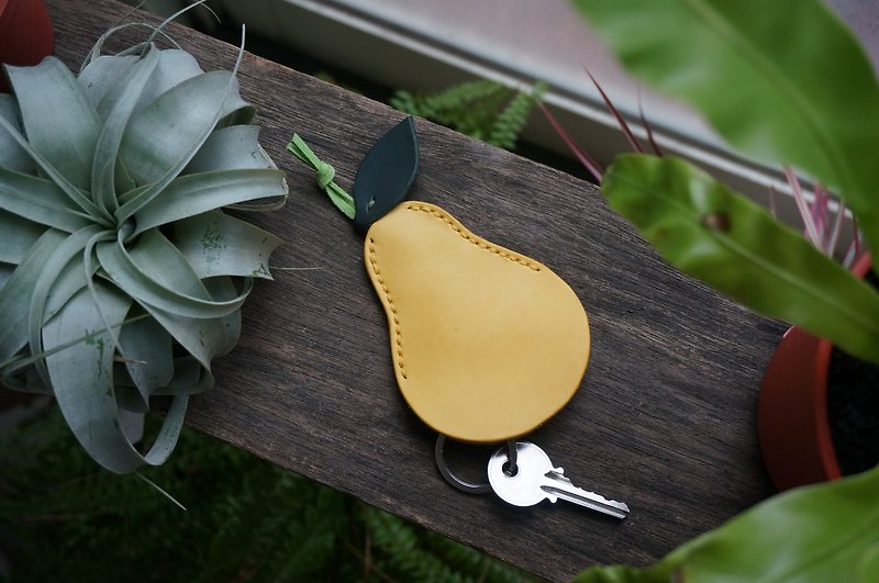 Western pear drawstring key case key ring GOGORO leather case - Keychains - Genuine Leather Yellow