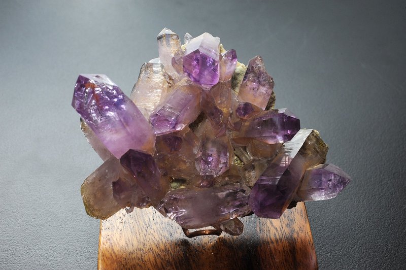克魯茲紫水晶   礦石/水晶/靈修/開運/招財/(收藏級) - 擺飾/家飾品 - 水晶 