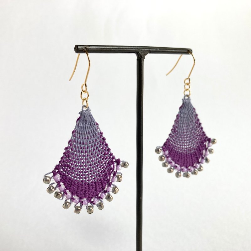 gradation, thread earrings, purple, Paraguayan traditional embroidery - ต่างหู - งานปัก สีม่วง