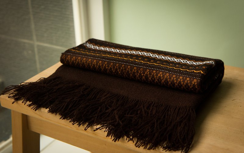 South American Indian handmade shawl dark brown - ผ้าพันคอถัก - วัสดุอื่นๆ 