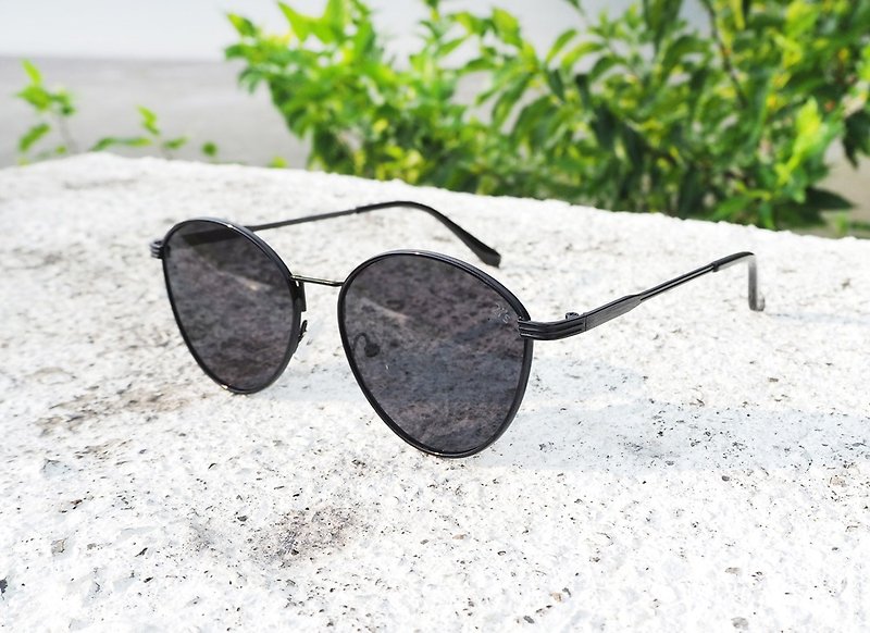 Sunglasses 2is KeeE│Pear-shaped Frame│Black│UV400 - Sunglasses - Other Metals Black