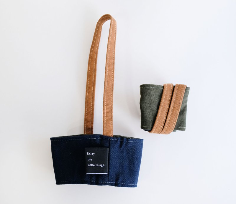 Double sided coffee sleeve / Double sided / Navy x vintage green - Beverage Holders & Bags - Cotton & Hemp Multicolor