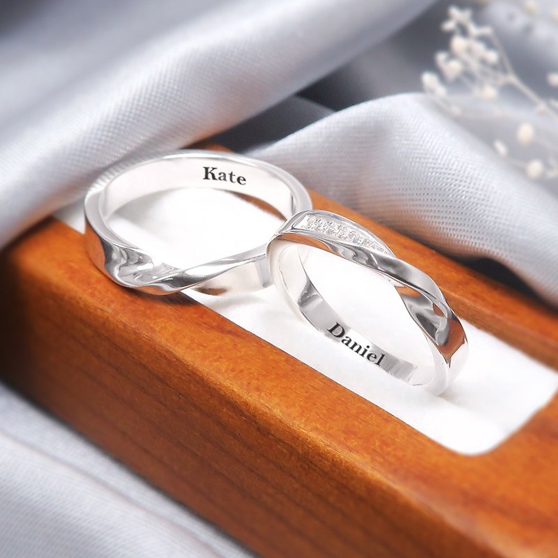 [Customized Gift] Moebius Ring Set Couple's Style Engraved Customized Sterling Silver Ring - แหวนคู่ - เงินแท้ สีเงิน