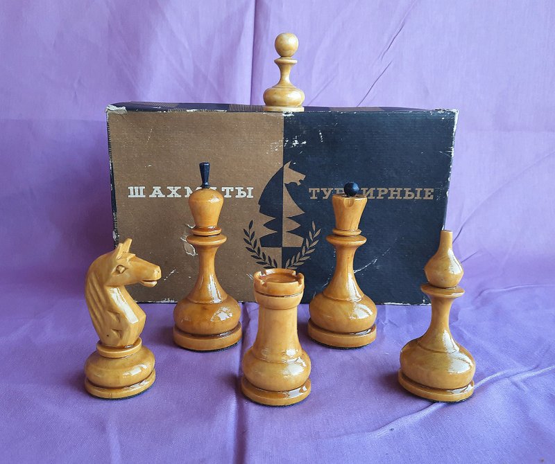 New Soviet tournament weighted chessmen set 1980s vintage made in USSR - Board Games & Toys - Wood 