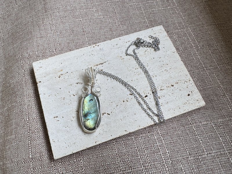 240241 wire wrapping labradorite copper Bronze wrapping pendant - สร้อยคอ - ทองแดงทองเหลือง สีเหลือง