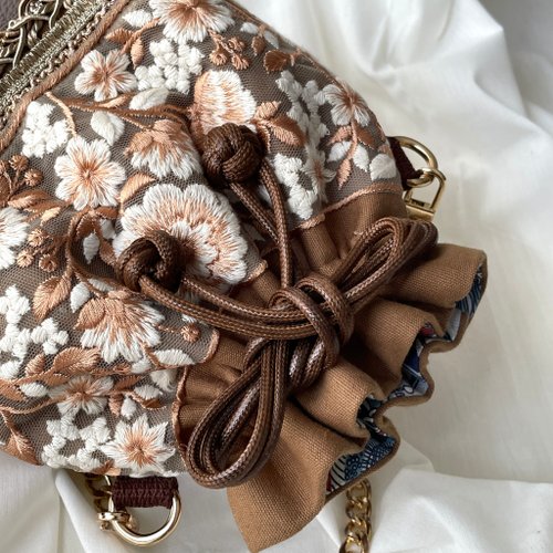 刺繍 民族刺繍 バケットバッグ モン族 刺繍バッグ ポシェット | sweetfish