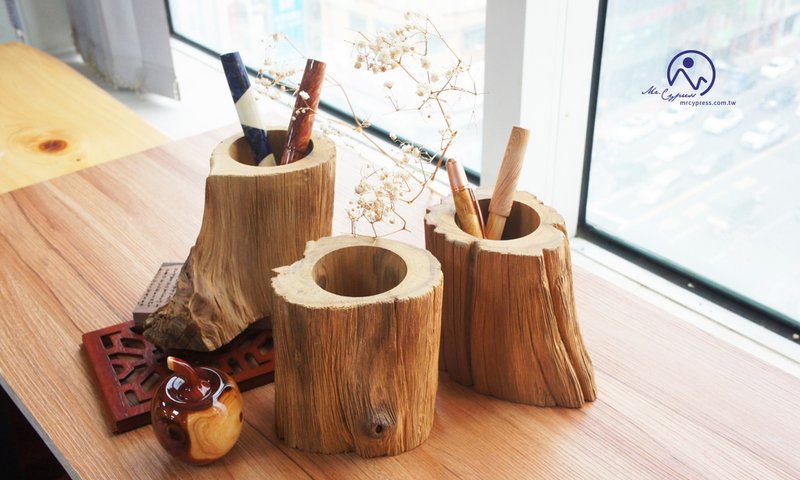 CYPRESS Irregular Xiao Nan Pen Holder | Natural Selected Wood | Unique Taste - กล่องใส่ปากกา - ไม้ 