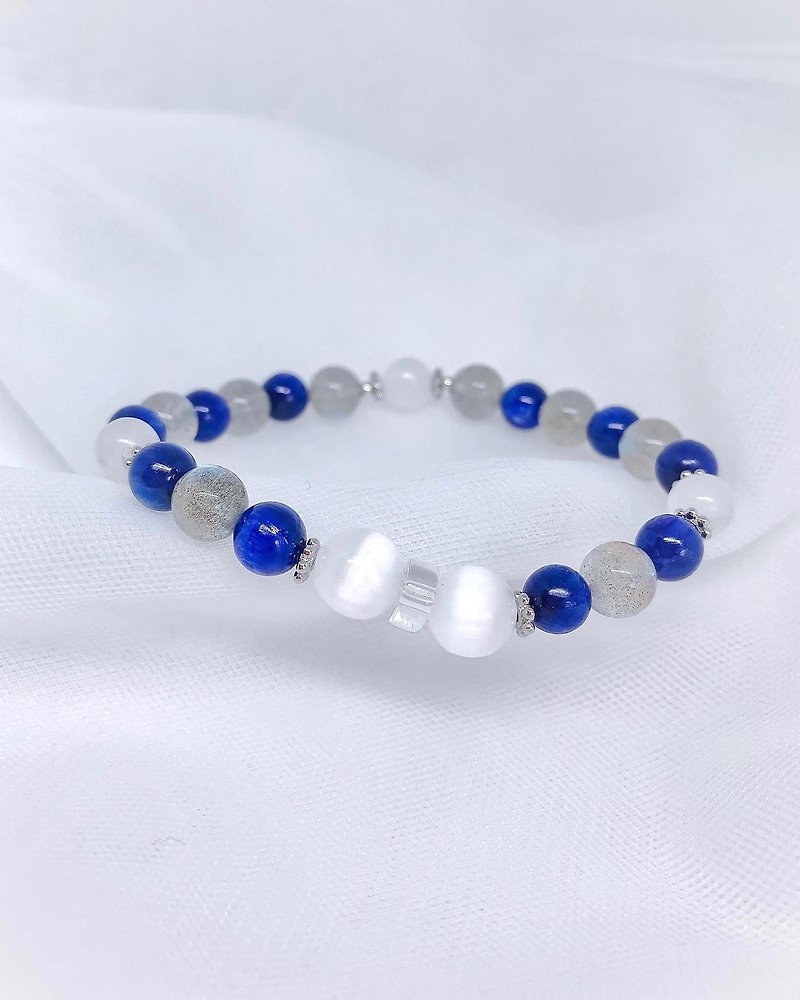 Sea of Clouds | Stone • Labradorite• Plaster • Stone • Glass Beads | Bracelet - Bracelets - Crystal Blue