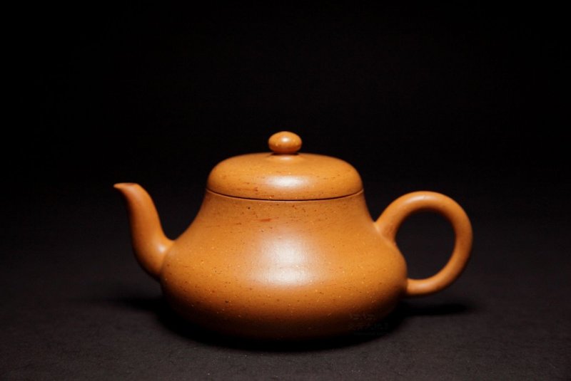 【君德】炎黃大地藝術 胖老闆 龍山堂 葵黃朱泥 145cc - 茶壺/茶杯/茶具 - 陶 橘色
