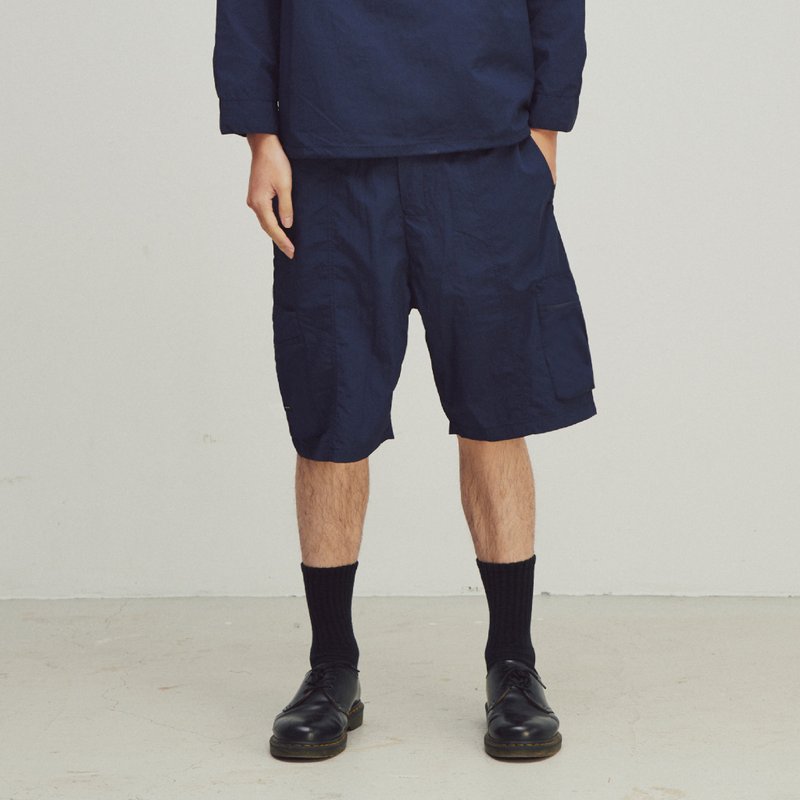 EVOLVE(D) - RE-NYLON - Crinkle shorts (navy) - 男長褲/休閒褲 - 尼龍 藍色