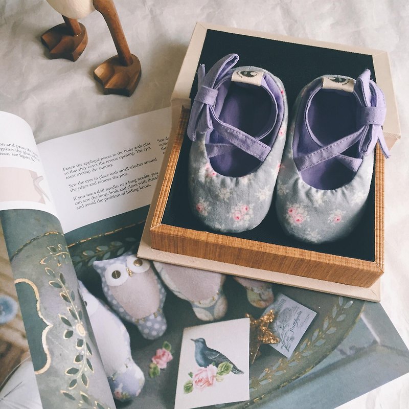 120 Japan natural plain cloth X Norway gray purple flower handmade strap baby shoes baby shoes toddler shoes - รองเท้าเด็ก - ผ้าฝ้าย/ผ้าลินิน สีเทา