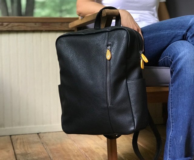 Laptop bag outlet minimalist