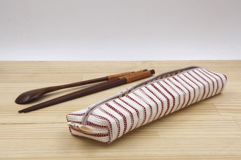 【紙布ホーム】赤と白の大きな食器袋を編んだ紙糸 - その他 - 紙 ホワイト